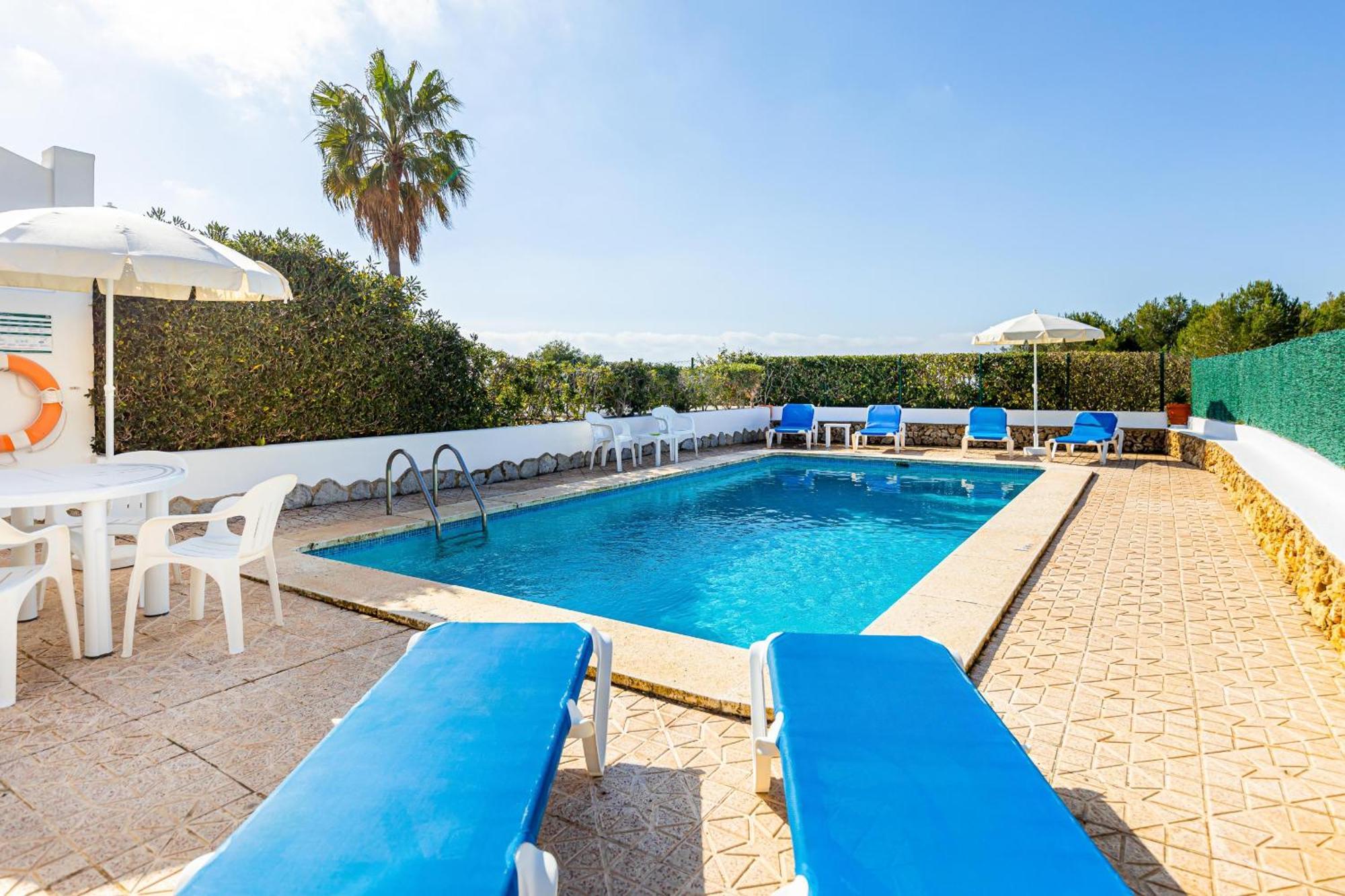 Villa Ponent Son Bou Exterior photo